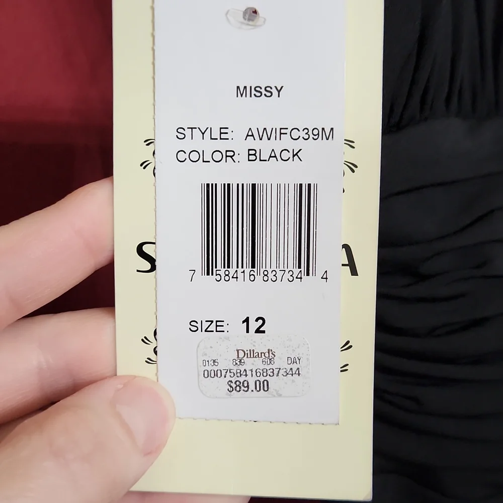 Sangria. Missy Black dress Sz 12 - Picture 5 of 8